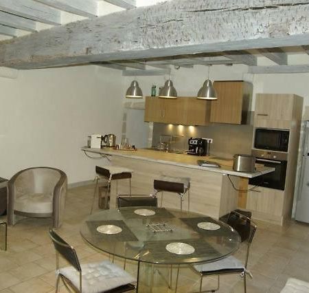 Charme Et Confort Blois Centre Apartman Kültér fotó