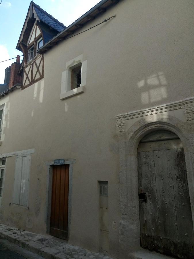 Charme Et Confort Blois Centre Apartman Kültér fotó