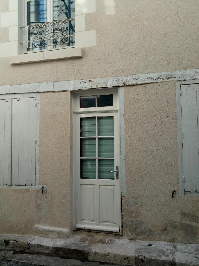 Charme Et Confort Blois Centre Apartman Kültér fotó